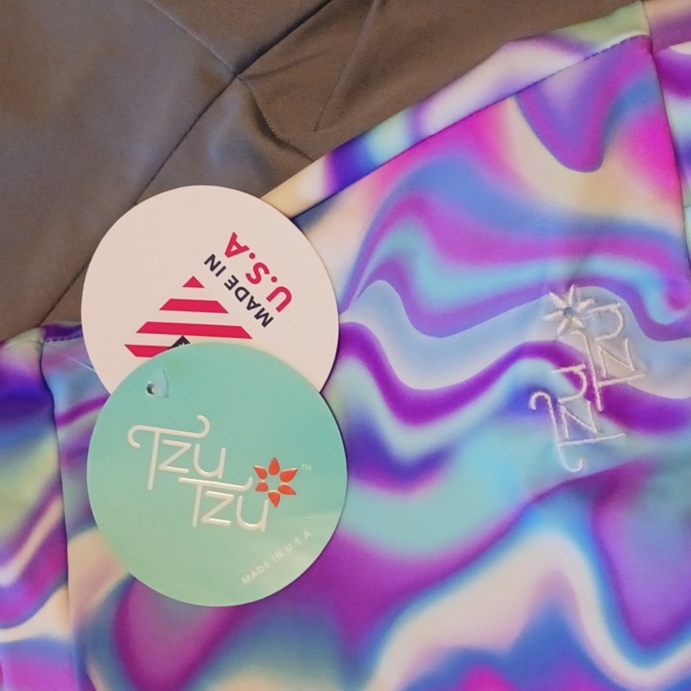 Tzu Tzu Golf Outfit - Picture 6 of 8